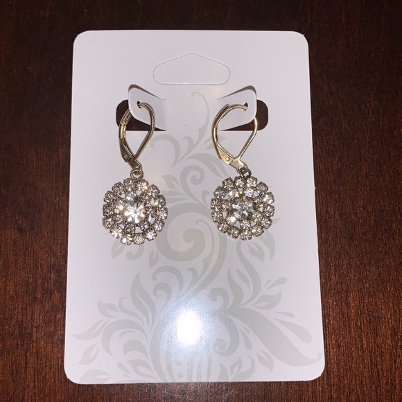 2/$40 NWOT Round Glitz Earrings - Picture 3 of 5